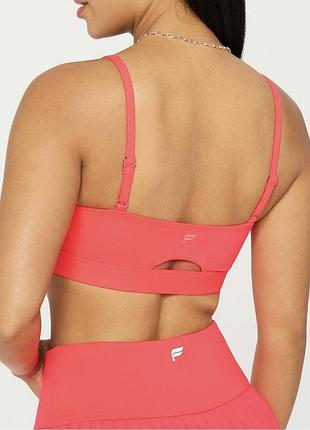 Спортивний топ fabletics