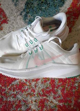 Кроссовки жіночі nike quest 4