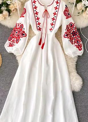 Женское платье вышиванка