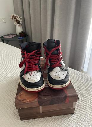 Nike air jordan 1 retro high 2