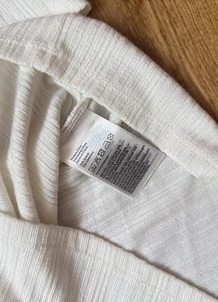 Білий лонгслів в рубчик h&m 7