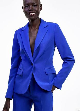 Яскравий синій жакет zara розмір s
