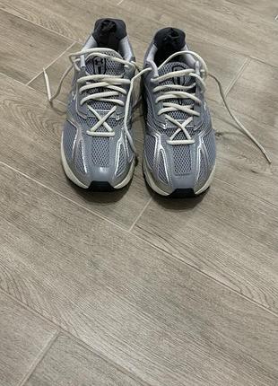 Кроссовки under armour 4