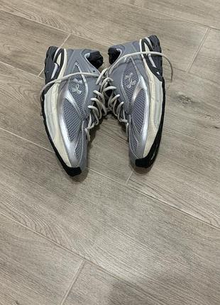 Кроссовки under armour 5