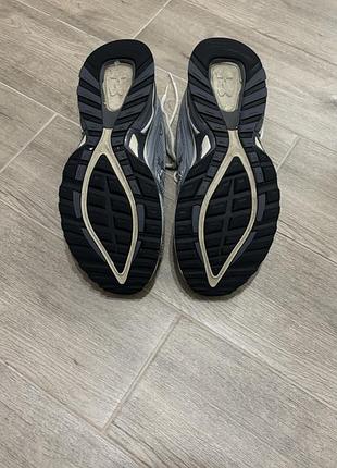 Кроссовки under armour 8