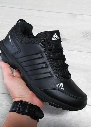 Мужские кроссовки adidas waterproof черные