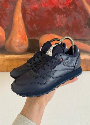 Кожаные кроссовки reebok classic оригинал размер 36.5