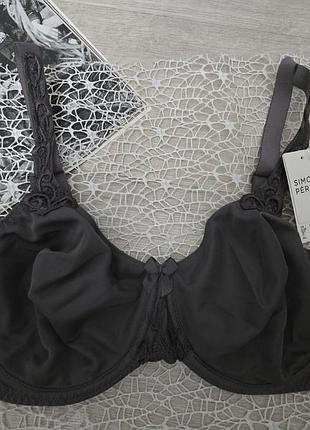 Бюстгальтер с кружевом на кисточках simone perele