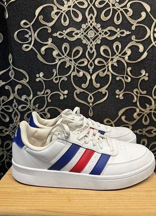 Кросівки adidas 3