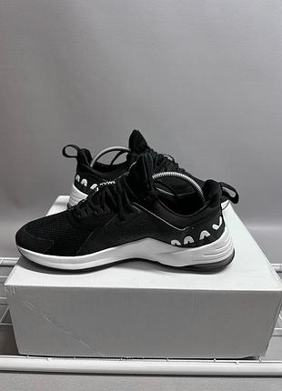 Кросівки nike 4