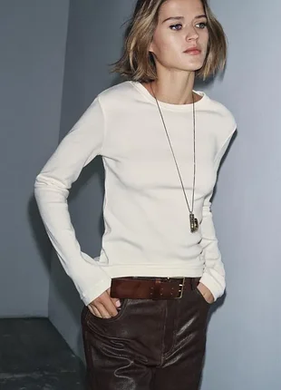 Лонгслив молочного цвета zara,p. l