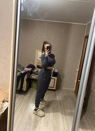 Спортивний костюм