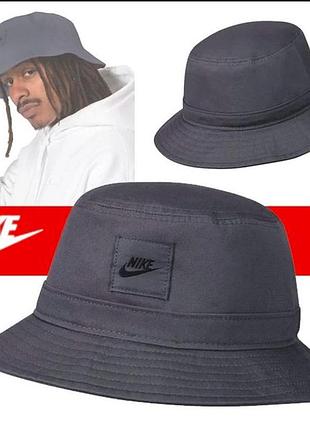 Унисекс серая панама nike sportswear bucket futura core объем 54-56 см