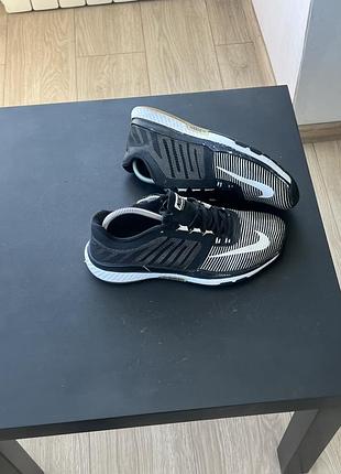 Кросівки nike 4