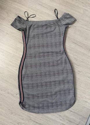 Сукня guess size m