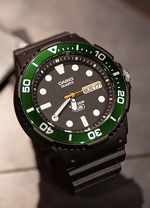 Кварцевые часы casio mrw-230h-1e3 | wr100 | casio edifice | g-shock