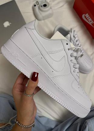 Nike air force 1 low white