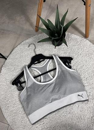Топ від puma