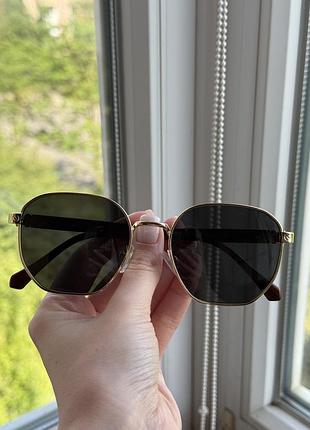 Сонцезахисні окуляри в стилі ray ban