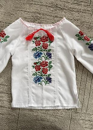 Вишиванка для дівчинки