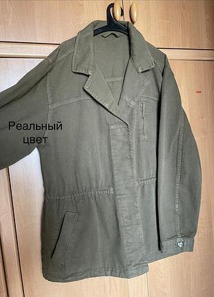 Женская куртка, ветровка