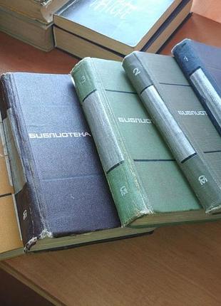 Книга  "библиотека приключений" : 1-2-3-4-5 том, 1966, книга о приключениях
