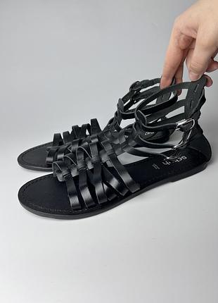 Шкіряні жіночі сандалі гладіатори schuh