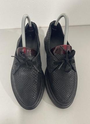 Жіночі шкіряні лофери dr.martens