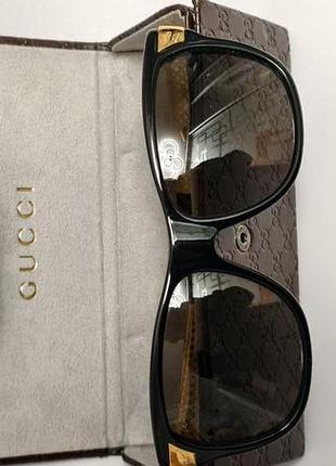 Солнцезащитные очки gucci