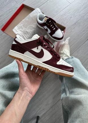 Женские кроссовки nike dunk lx croc burgundy / smb+ 🔗