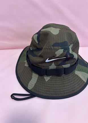 Камуфляжна панама nike boonie camo bucket hat