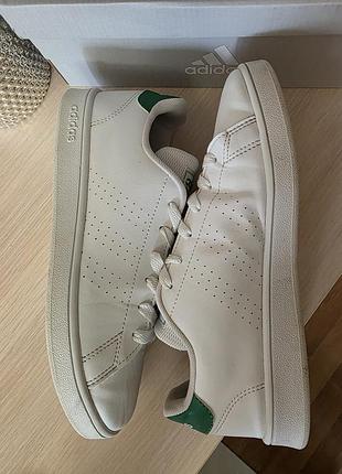 Кроссовки adidas для девочки