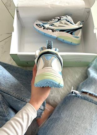 Off-white be right white light blue 3
