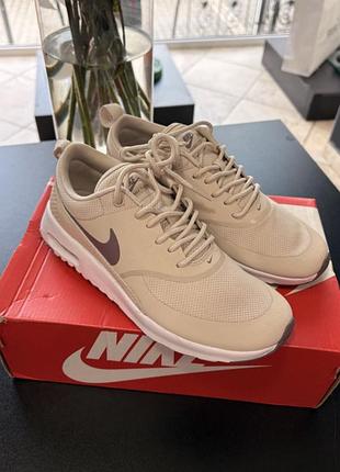 Кросівки nike, 36,5
