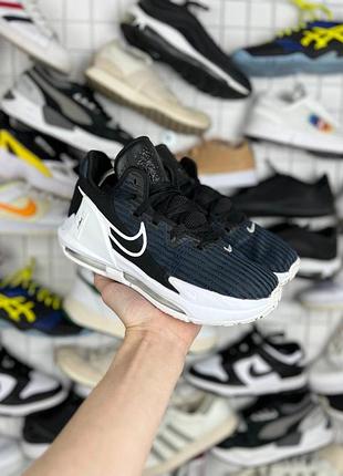 Кроссовки nike р(39)