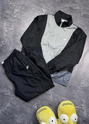 Костюм nike балоновий