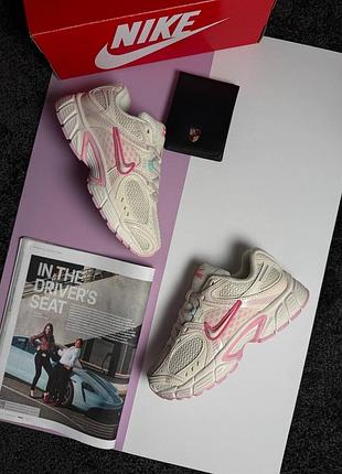 Nike v5 rnr beige pink