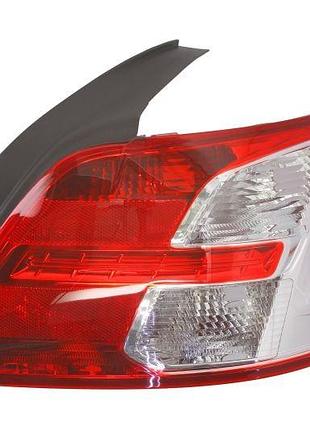 Задняя фара оптика фонарь depo на peugeot 301 правый 12- пежо 301
