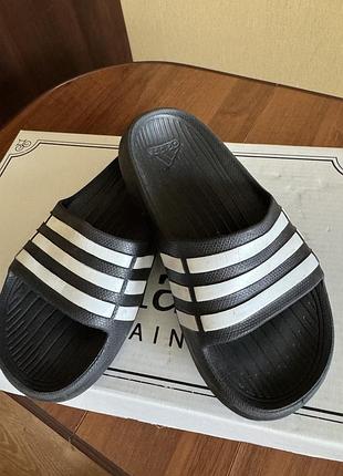 Adidas duramo шльопанці пляжні легкі к10