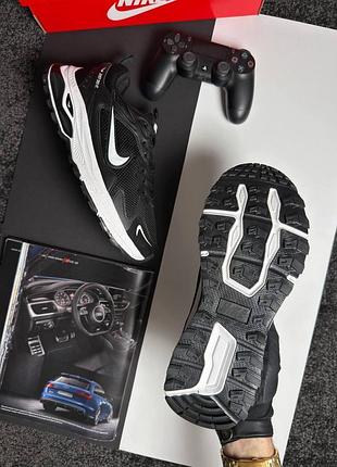 Nike zoom winflo black white 4
