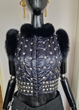 Колекційний пуховий жилет just cavalli (roberto cavalli) — ікона італійського глем-року