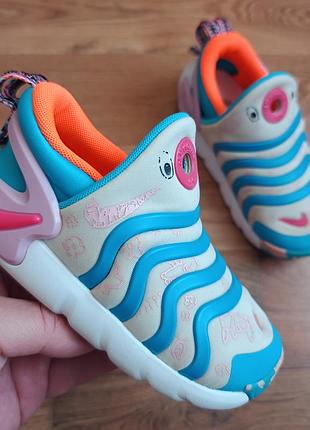 Оригинальный nike р27 длина стельки по факту 17см
ц560 грн