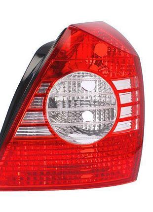 Задня фара оптика ліхтар depo на hyundai elantra правий 03-06 хендай елантра