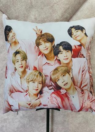 Подушка бтс bts