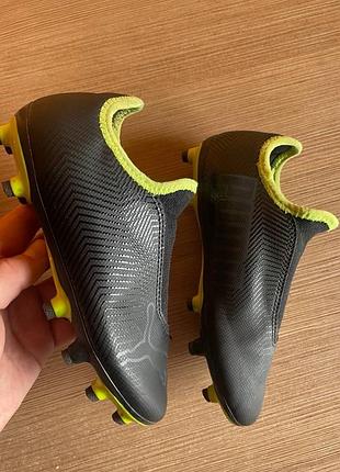 Детские бутсы puma finesse firm ground football 31 размер 18,5 см
