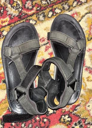Босоніжки teva hurricane xlt2