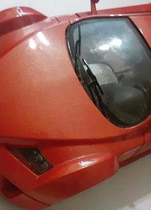 Модель автомобиля  bburago prima giugiaro  2002 в масштабе 1:18