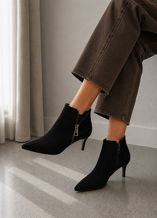 Ботильоны ботиночки сапоги лодочки kitten heels натуральная замша натуральная кожа dr company made in italy 37 черные