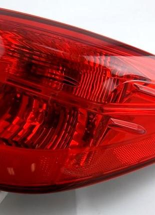 Задняя фара оптика фонарь depo на toyota corolla e17 usa se/xle/xse правый внешний 16-19 тойота королла