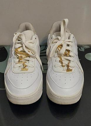 Кроссовки женские nike